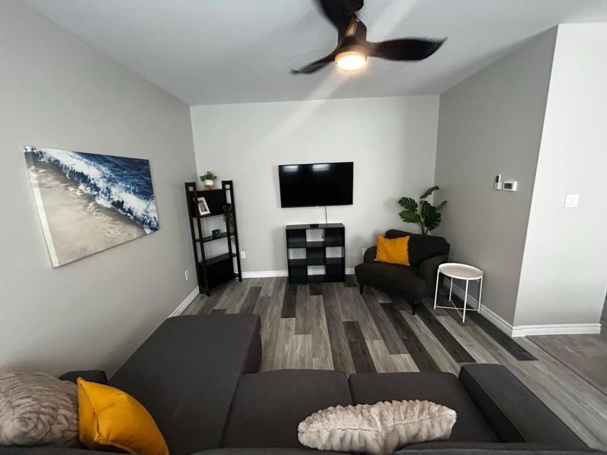 New Large Luxurious 2Br Condo In The Heart Of Uptown Coffee, Wifi Saint John Exterior photo
