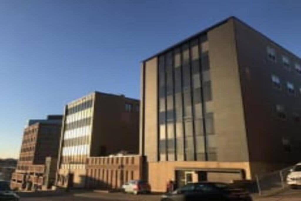 New Large Luxurious 2Br Condo In The Heart Of Uptown Coffee, Wifi Saint John Exterior photo